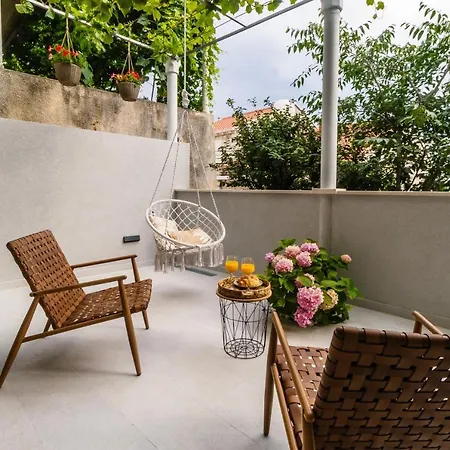 Kiwi Dubrovnik